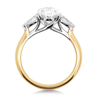 1.0-3.0 T Oval Lab Grown  Diamond Three Stone Engagement Ring
