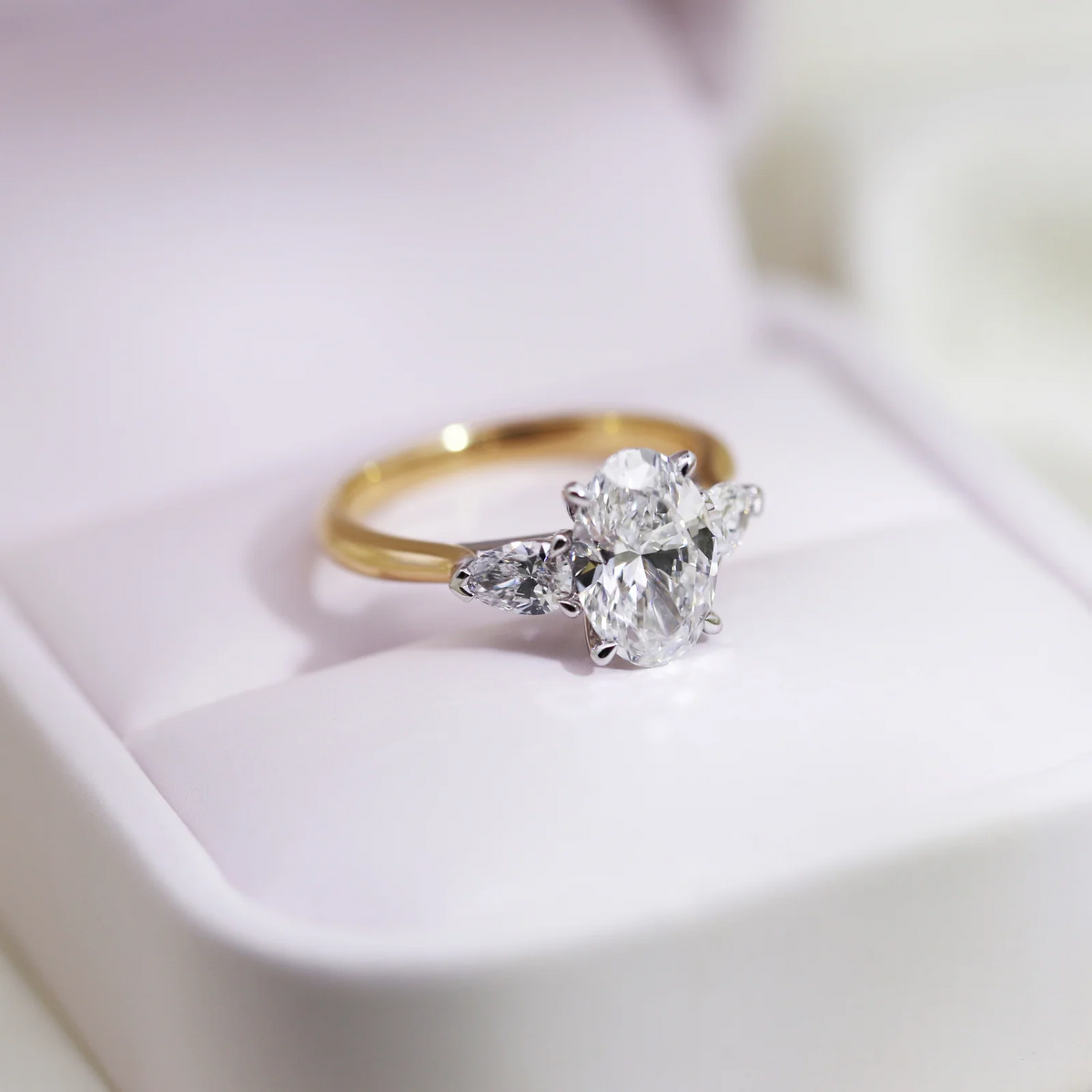 1.0-3.0 CT Oval Lab Grown  Diamond Three Stone Engagement Ring