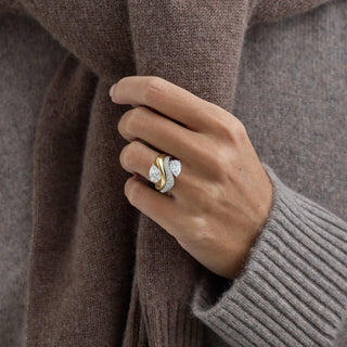 1.20-3.50 CT Pear Shaped Lab Grown Diamond Unique Engagement Ring