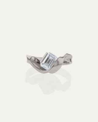 1.01 CT Emerald CVD Diamond Unique Engagement Ring