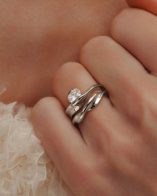 1.01 CT Round CVD Diamond Unique Style Engagement Ring