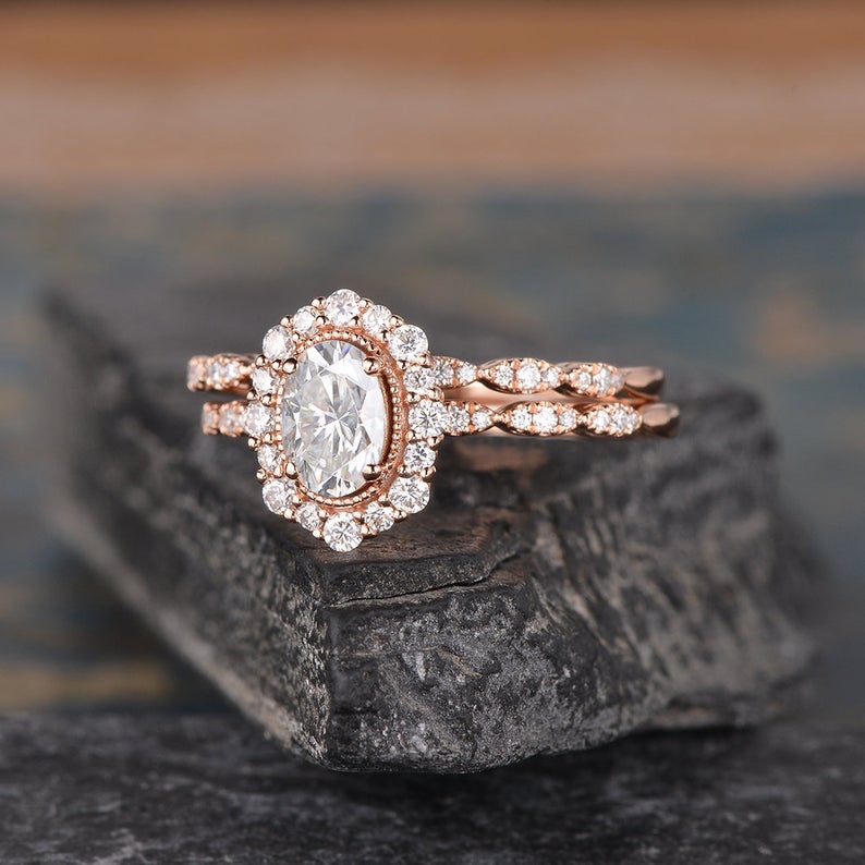 1.50 CT Oval Cut Halo Moissanite Bridal Ring Set - violetjewels