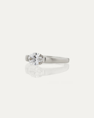 1.0 CT Oval CVD Diamond Unique Style Engagement Ring