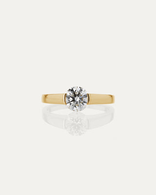 1.0 CT Round CVD Diamond Unique Style Engagement Ring