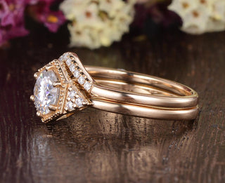 0.75 CT Round Moissanite Bridal Ring Set - violetjewels