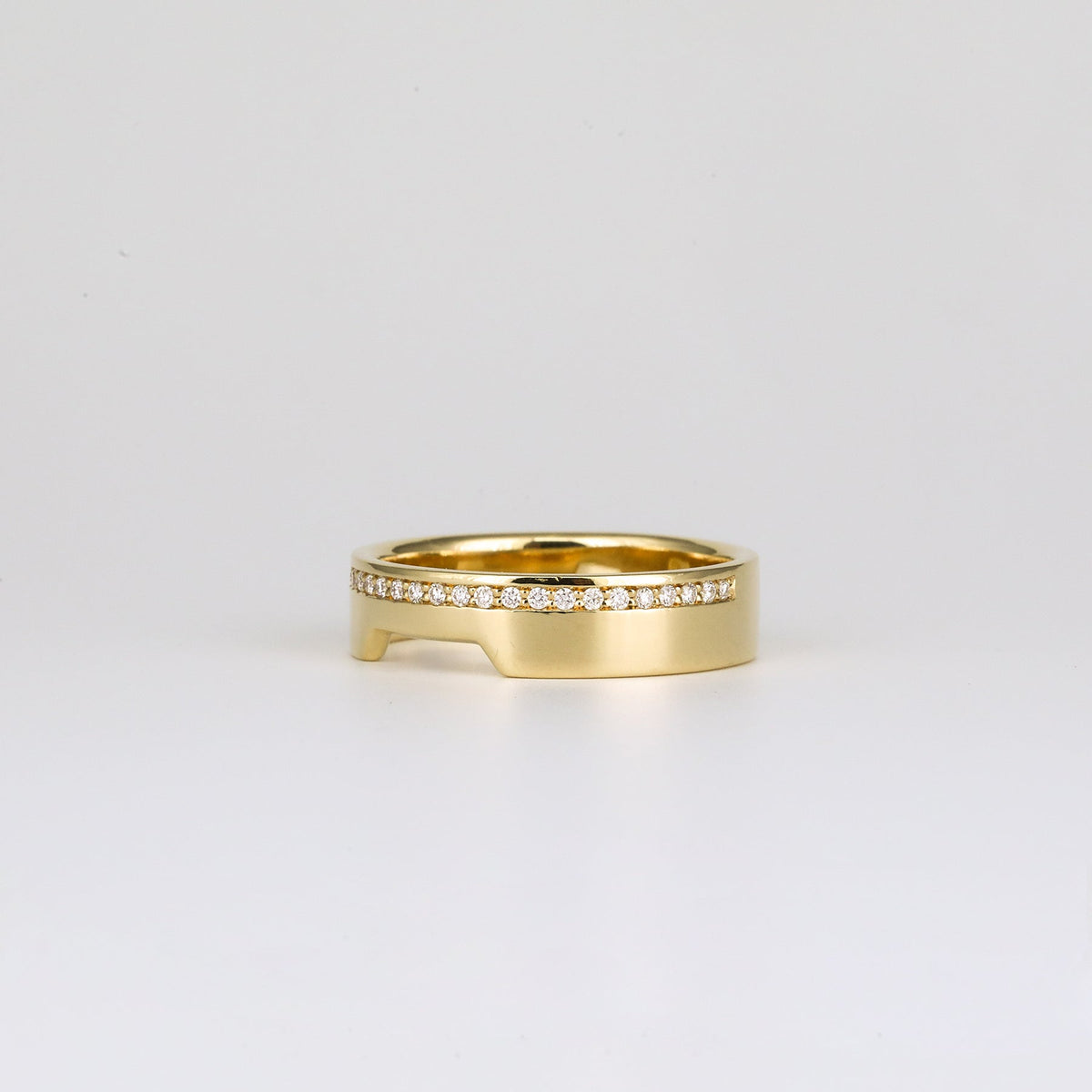 0.10 TCW Round Lab Grown Diamond Contour Wedding Band